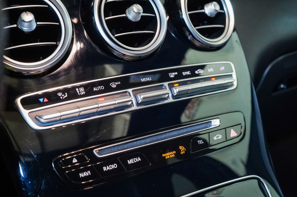 MERCEDES GLC 220 D FASCINATION 4MATIC TECHO 170
