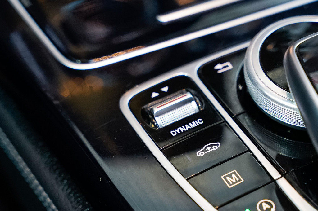 MERCEDES GLC 220 D FASCINATION 4MATIC TECHO 170
