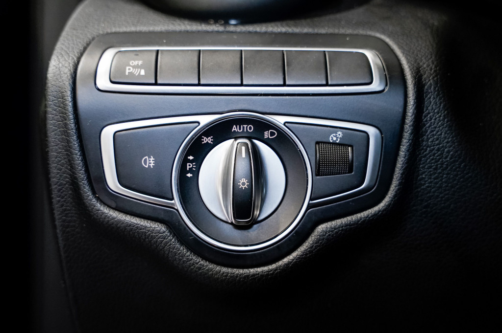 MERCEDES GLC 220 D FASCINATION 4MATIC TECHO 170