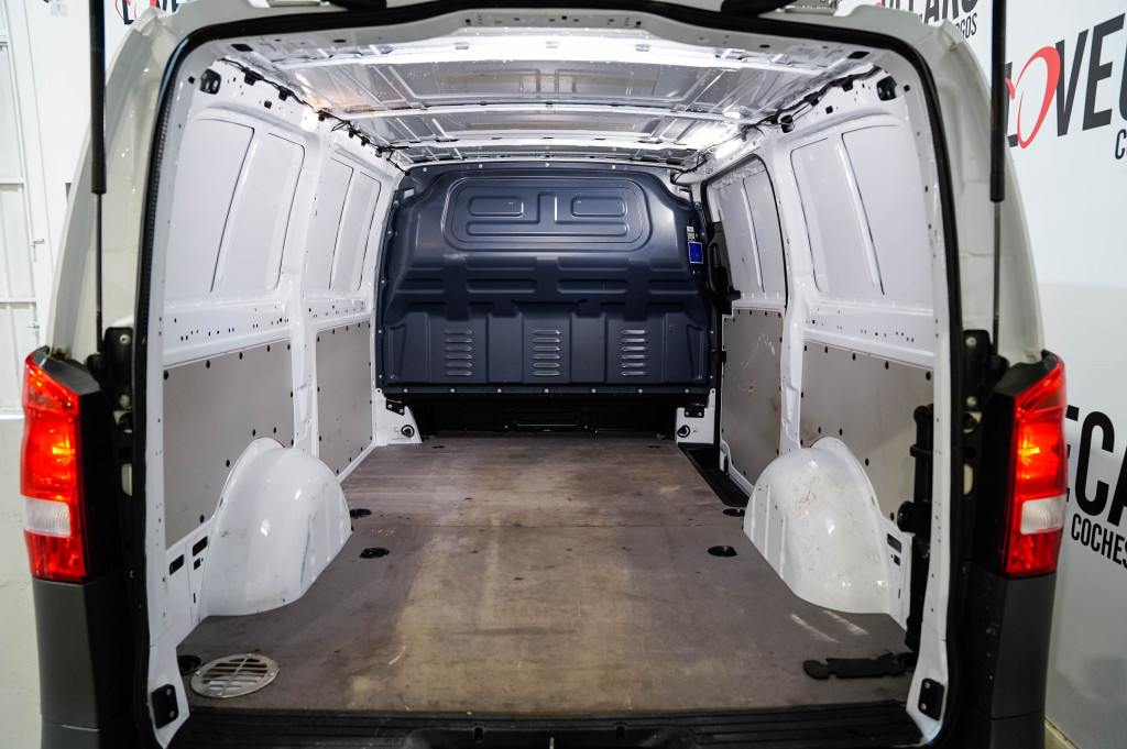 MERCEDES VITO 111 CDI FURGON LARGO 114