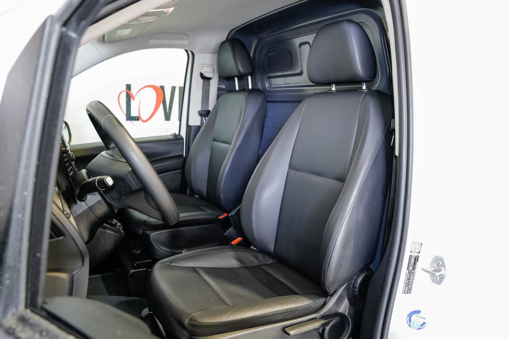 MERCEDES VITO 111 CDI FURGON LARGO TALLER 114