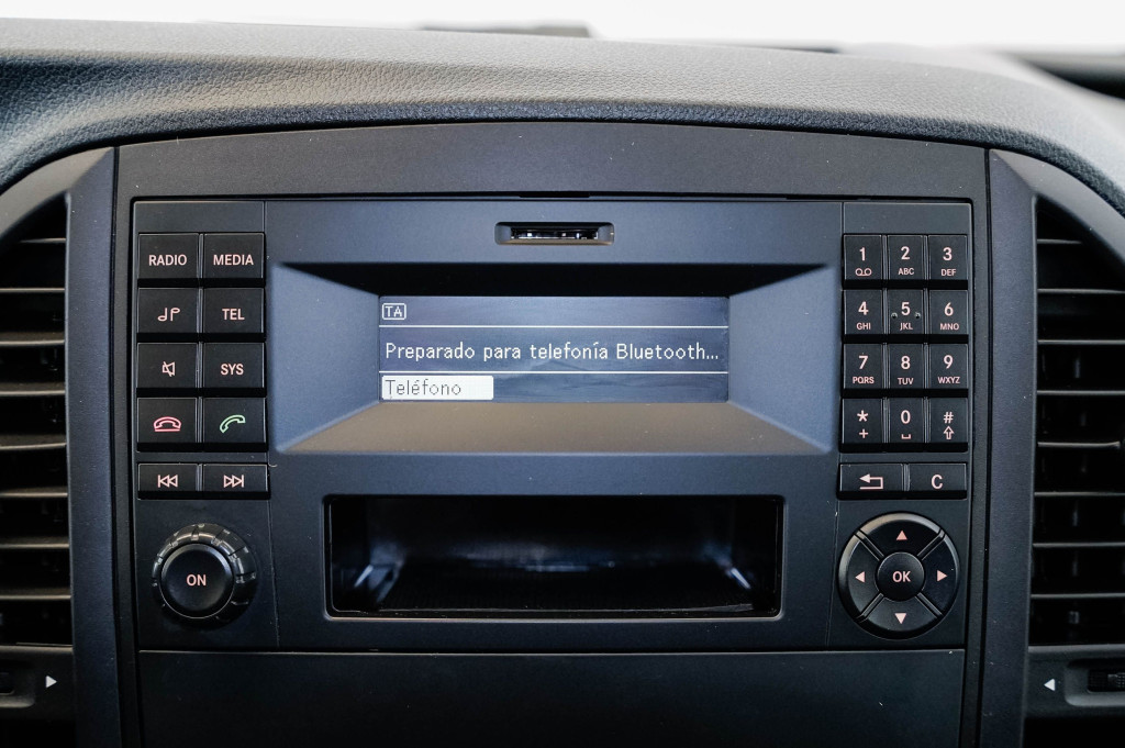 MERCEDES VITO 111 CDI FURGON LARGO TALLER 114