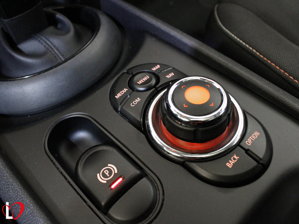 MINI CLUBMAN ONE D AUTO DESING 116