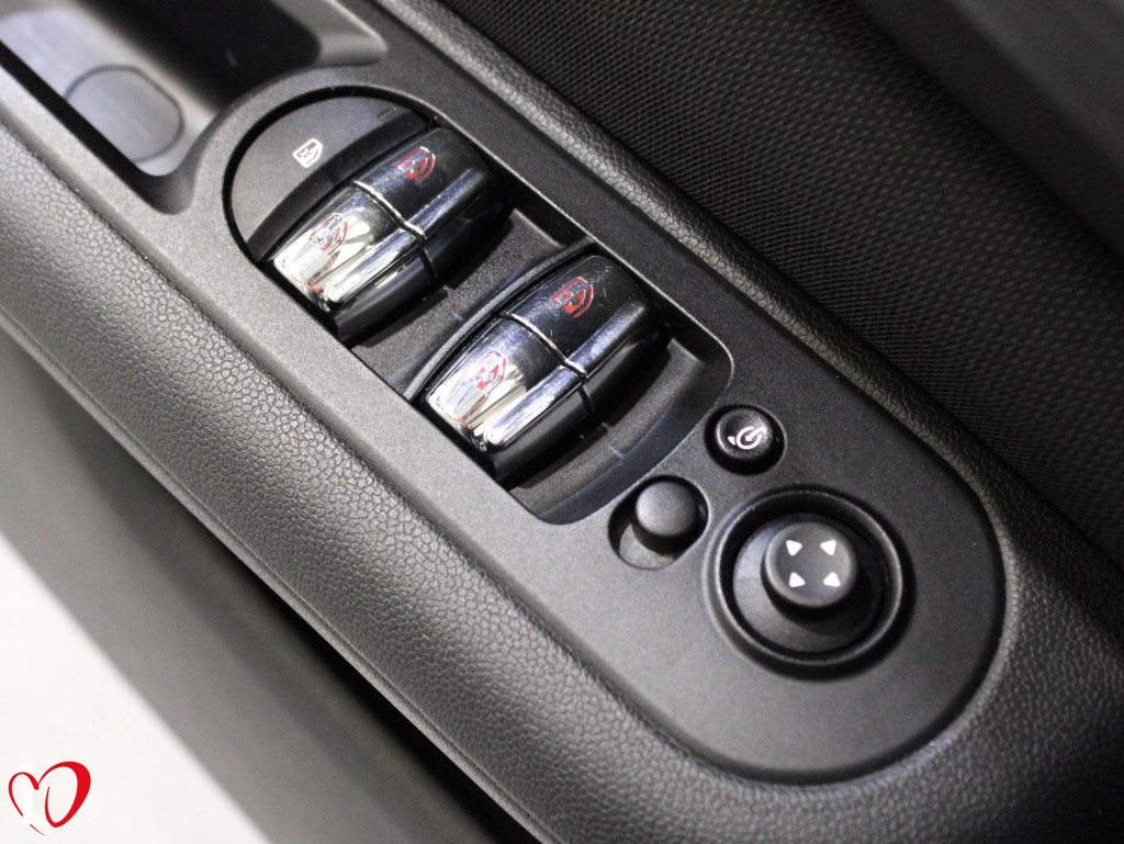 MINI CLUBMAN ONE D AUTO DESING 116