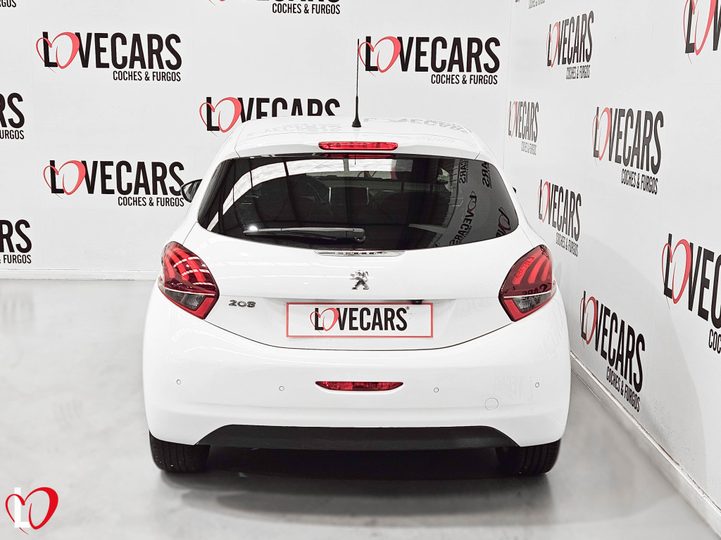 PEUGEOT 208 1.2 SIGNATURE PURETECH 82