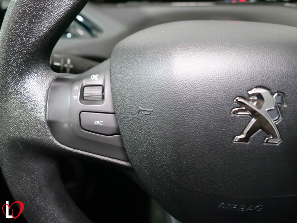 PEUGEOT 208 1.6 BlueHDI ACTIVE 75