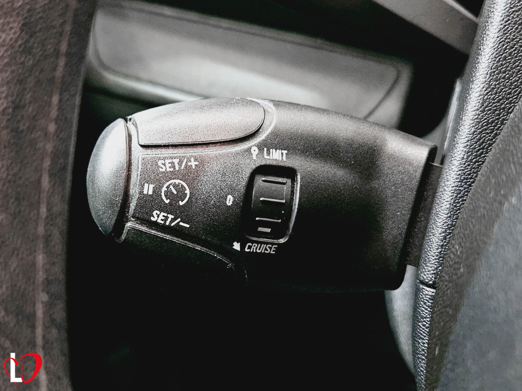 PEUGEOT 208 1.6 BlueHDI ACTIVE 75