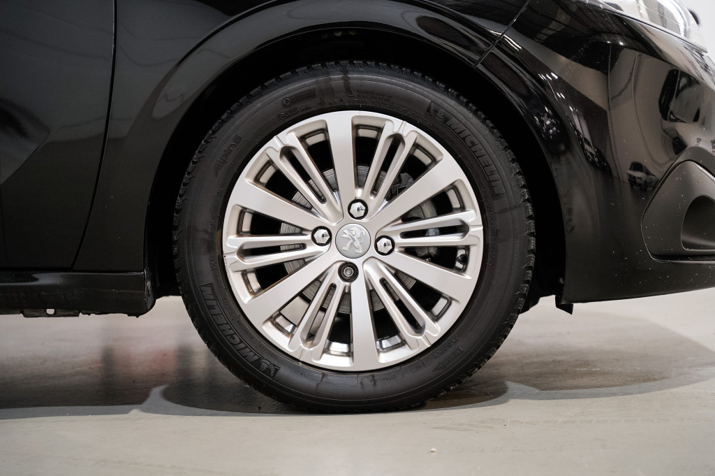 PEUGEOT 208 1.6 BLUEHDI EXECUTIVE 100