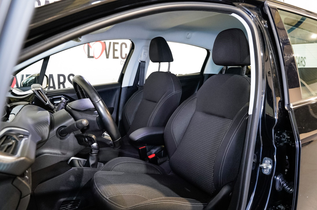 PEUGEOT 208 1.6 BLUEHDI EXECUTIVE 100