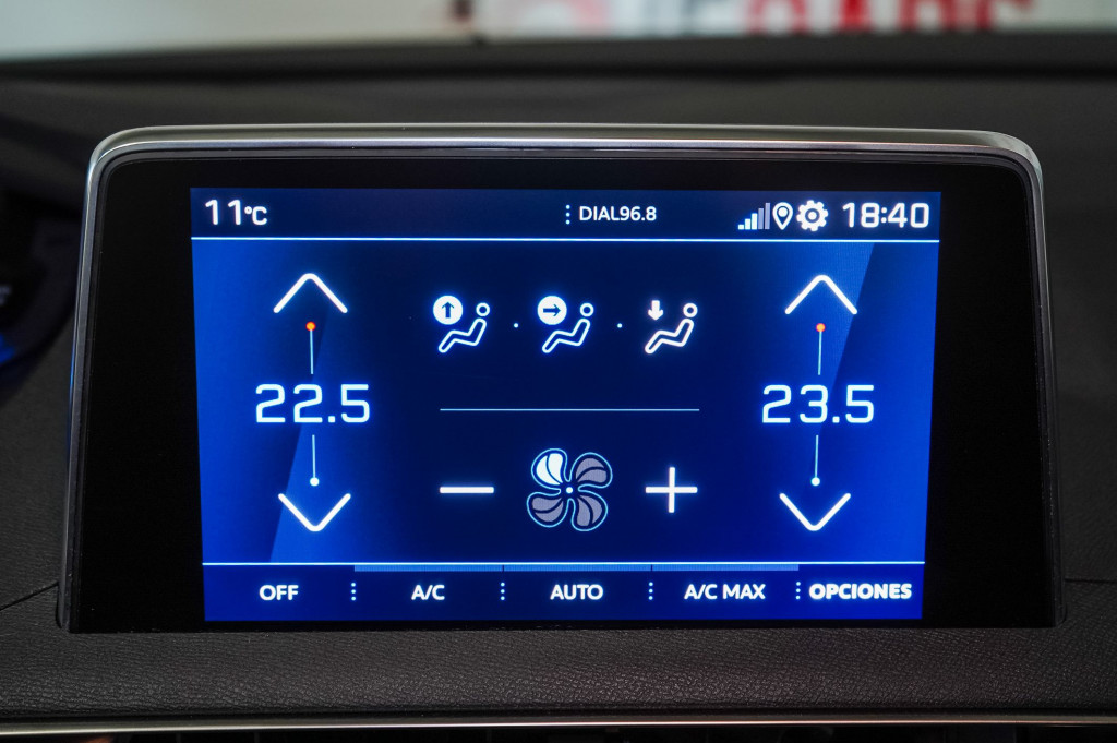 PEUGEOT 3008 BlueHDI S&S ACTIVE 6 VEL 130