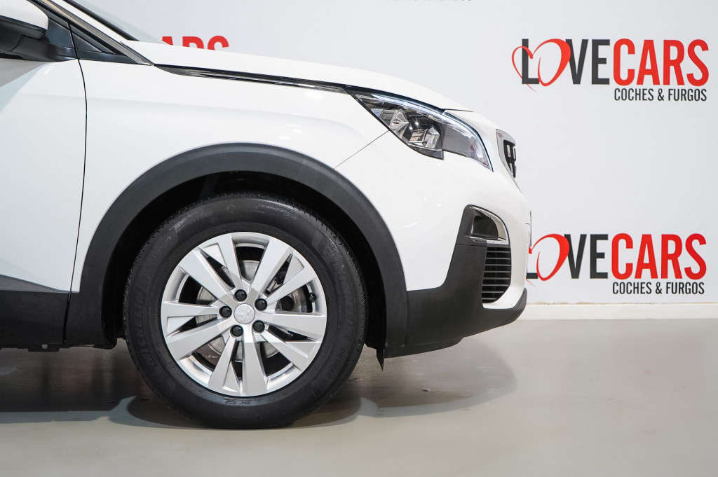 PEUGEOT 3008 BlueHDI S&S ACTIVE 6 VEL 130