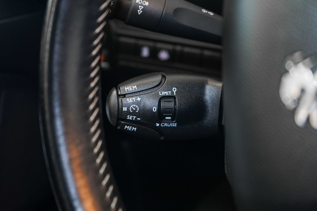 PEUGEOT 308 BLUEHDI ACTIVE 130