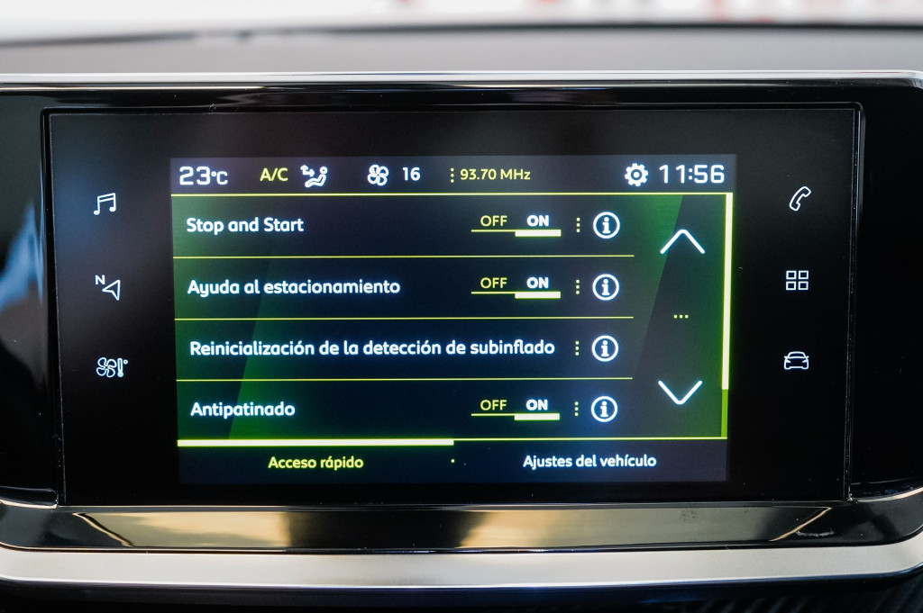 PEUGEOT N2008 BlueHDI S&S ALLURE 100