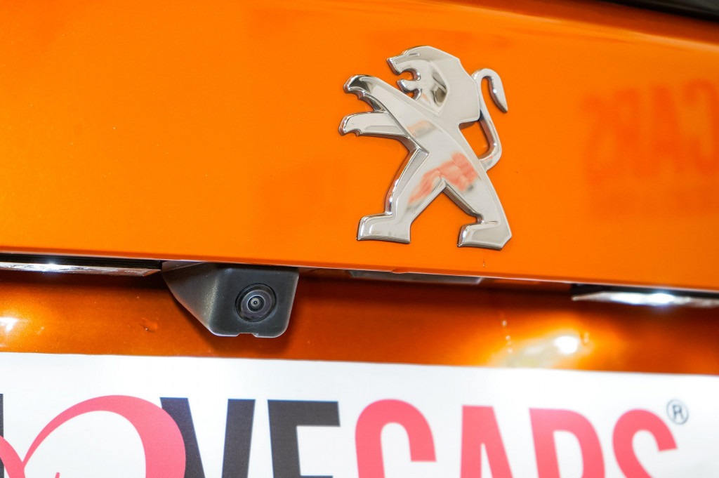PEUGEOT N2008 BlueHDI S&S ALLURE 100