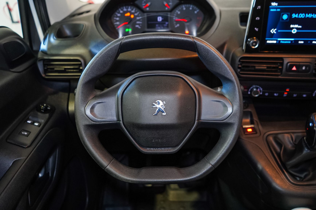 PEUGEOT PARTNER BlueHDI FURGÓN CERRADO 75