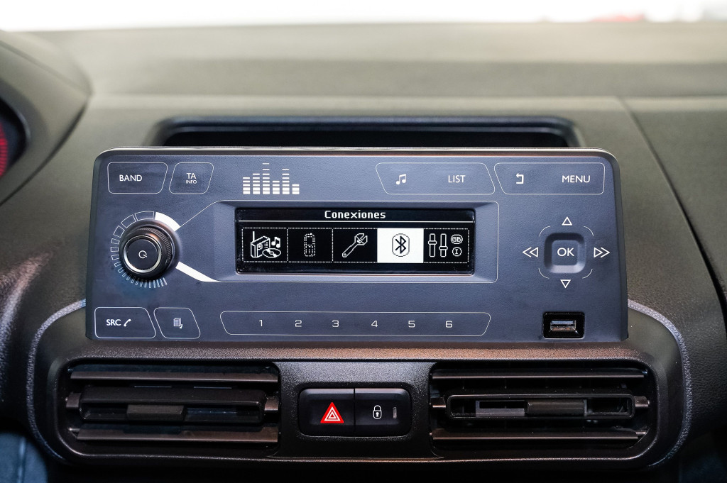 PEUGEOT RIFTER BlueHDI COMBI ACCESS STANDARD 75