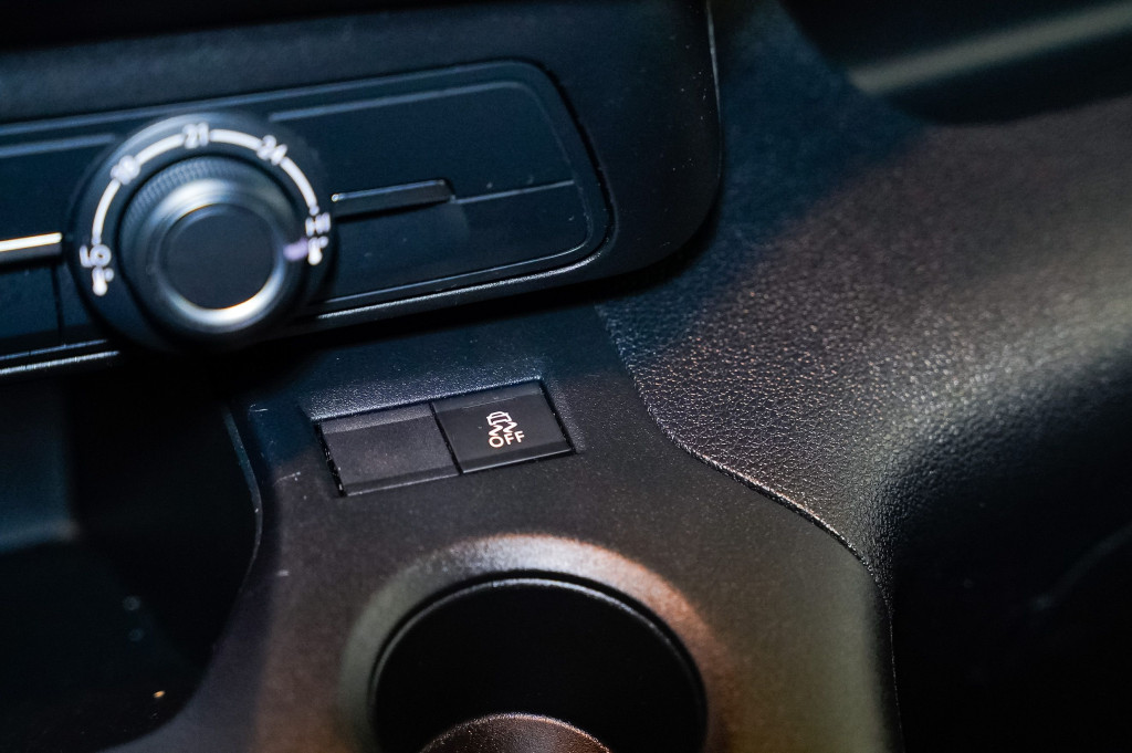 PEUGEOT RIFTER BlueHDI COMBI ACCESS STANDARD 75