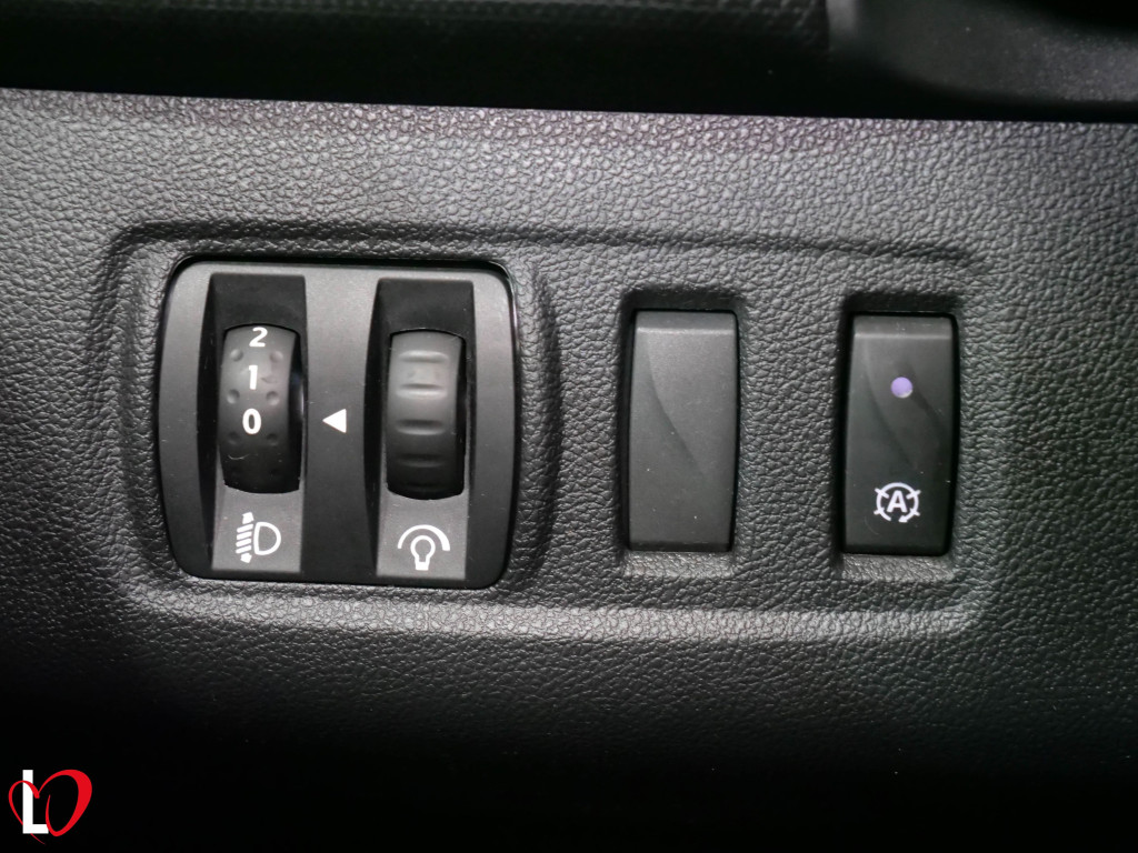 RENAULT CLIO 1.5 DCI ENERGY BUSINESS 90