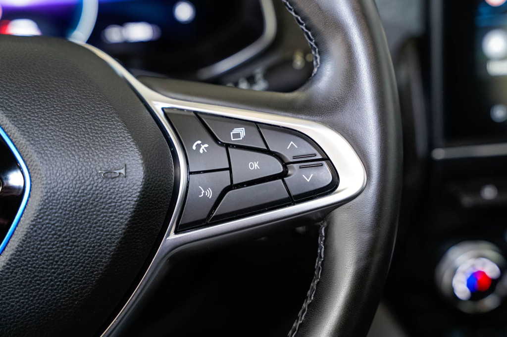 RENAULT ZOE NEW EXPERIENCE 50KW/H 108