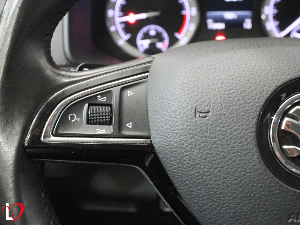 SKODA KAROQ 2.0 TDI 4X4 DSG-7 STYLE 150