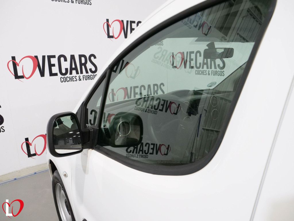 CITROEN BERLINGO 1.6 BlueHDI COMBI LIVE EDITION 100 de segunda mano