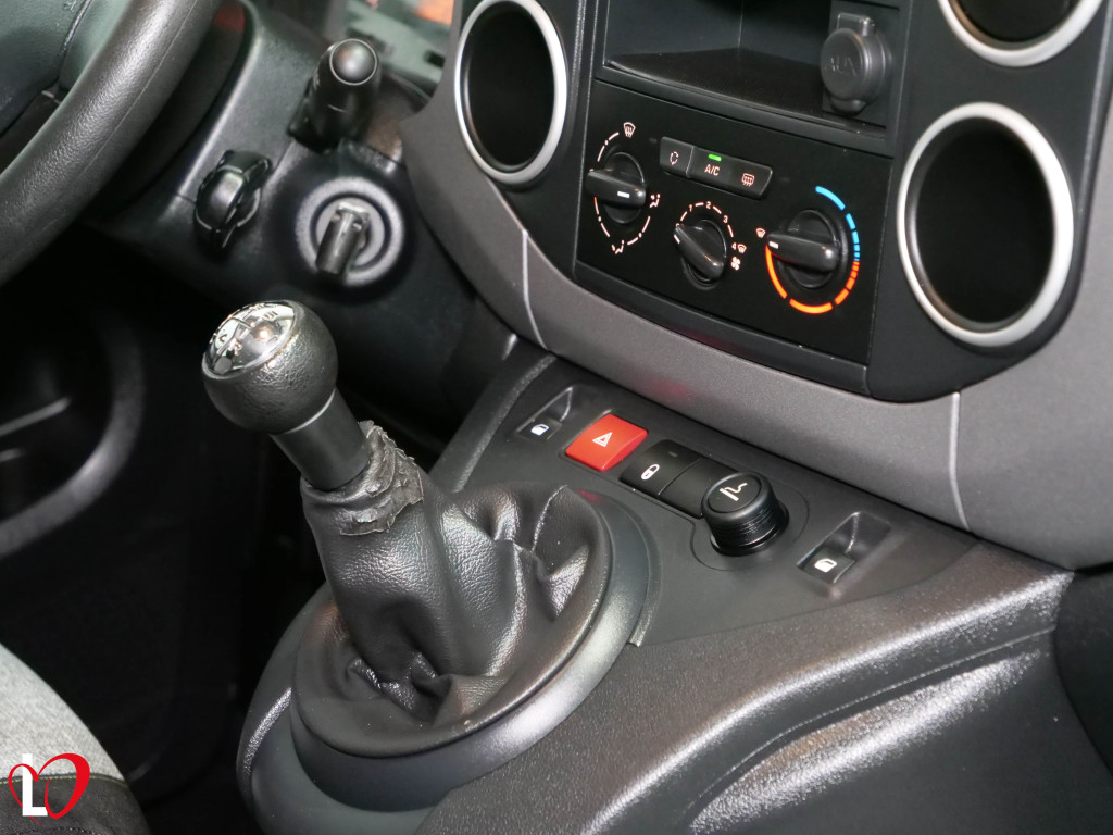 CITROEN BERLINGO 1.6 BlueHDI COMBI LIVE EDITION 100 de segunda mano