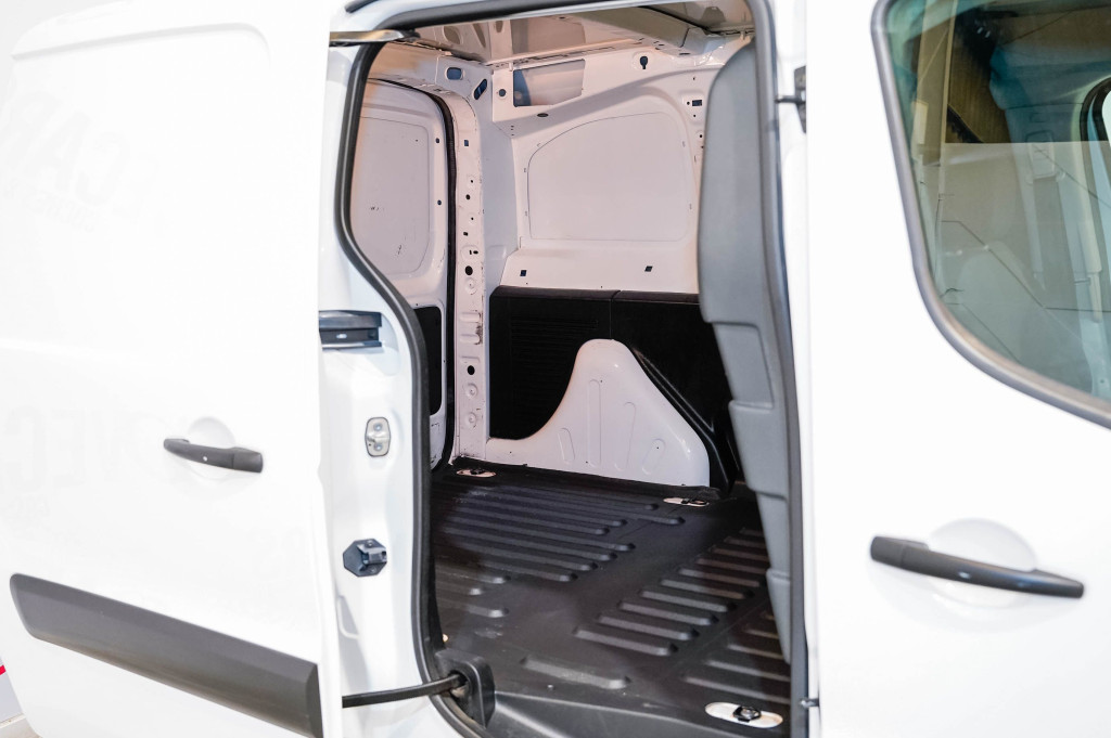 CITROEN BERLINGO 1.6 BlueHDI FURGÓN CERRADO 75 de segunda mano