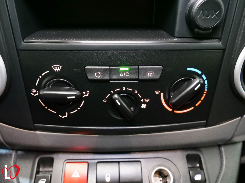 CITROEN BERLINGO 1.6 BLueHDI MULTISPACE LIVE EDITION 100 de segunda mano