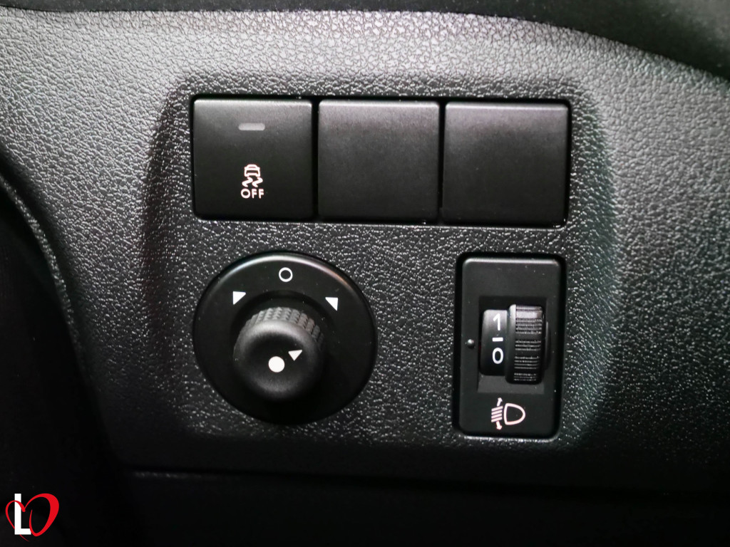 CITROEN BERLINGO 1.6 BLueHDI MULTISPACE LIVE EDITION 100 de segunda mano