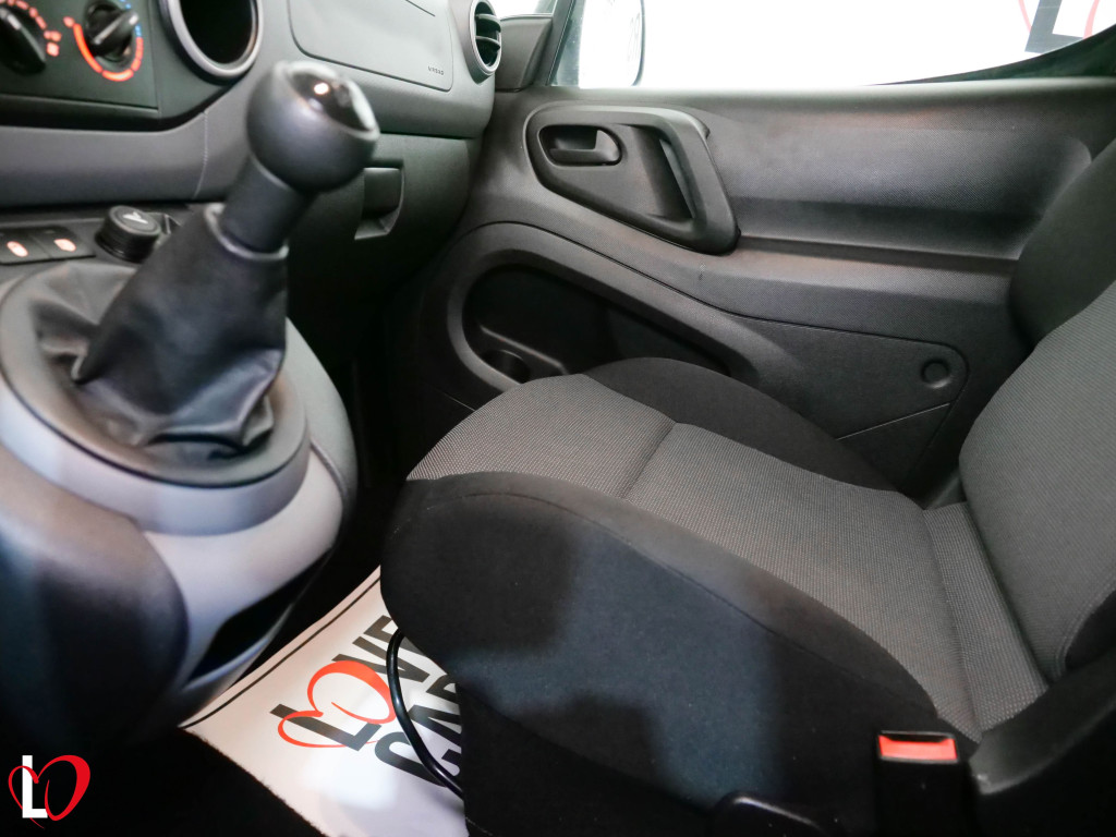 CITROEN BERLINGO 1.6 HDI FURGÓN CERRADO 100 de segunda mano