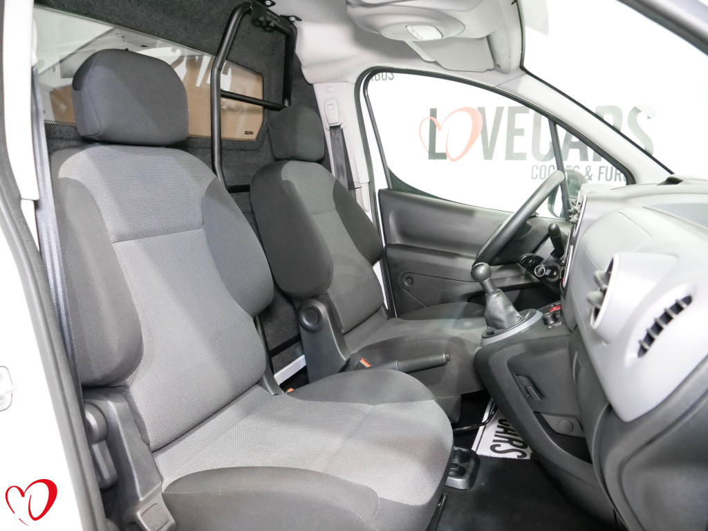 CITROEN BERLINGO 1.6 HDI FURGÓN CERRADO 100 de segunda mano