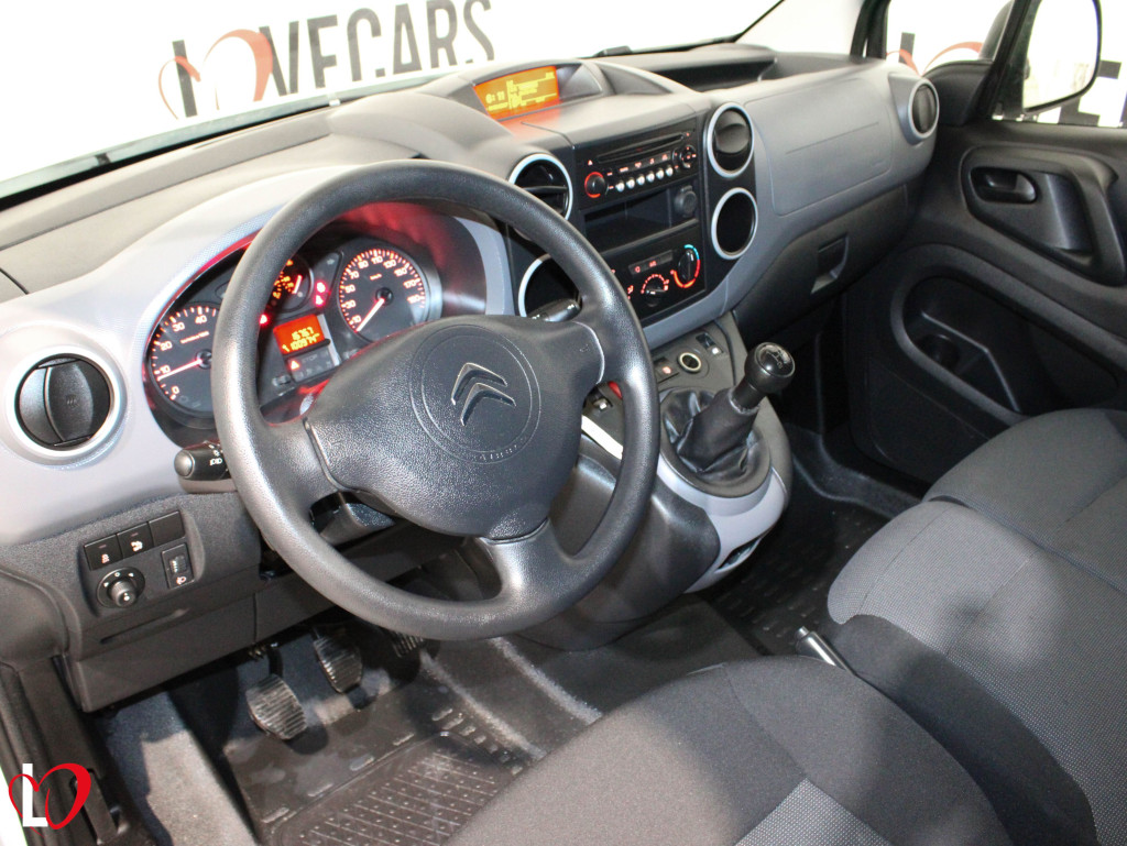 CITROEN BERLINGO 1.6 HDI FURGON XL 3 PLAZAS 100 de segunda mano
