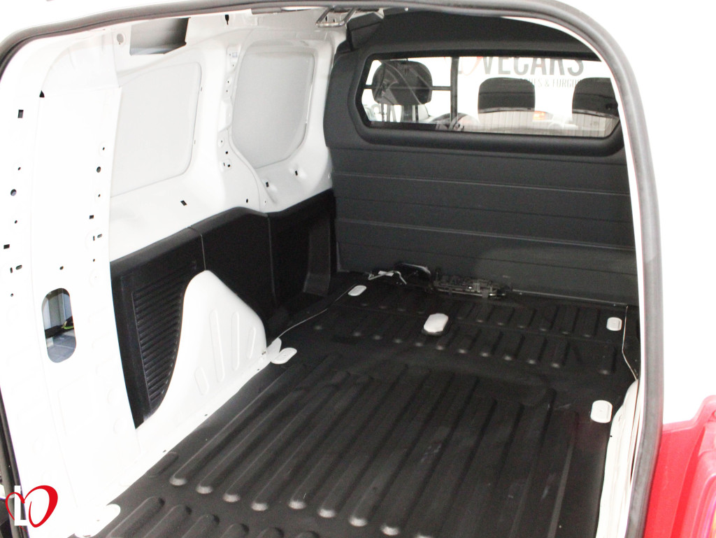 CITROEN BERLINGO 1.6 HDI FURGON XL 3 PLAZAS 100 de segunda mano