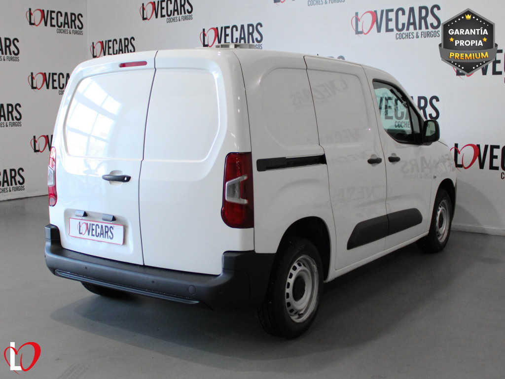 CITROEN BERLINGO BlueHDi 100 CLUB VAN 3 PLAZAS TALLA M de segunda mano