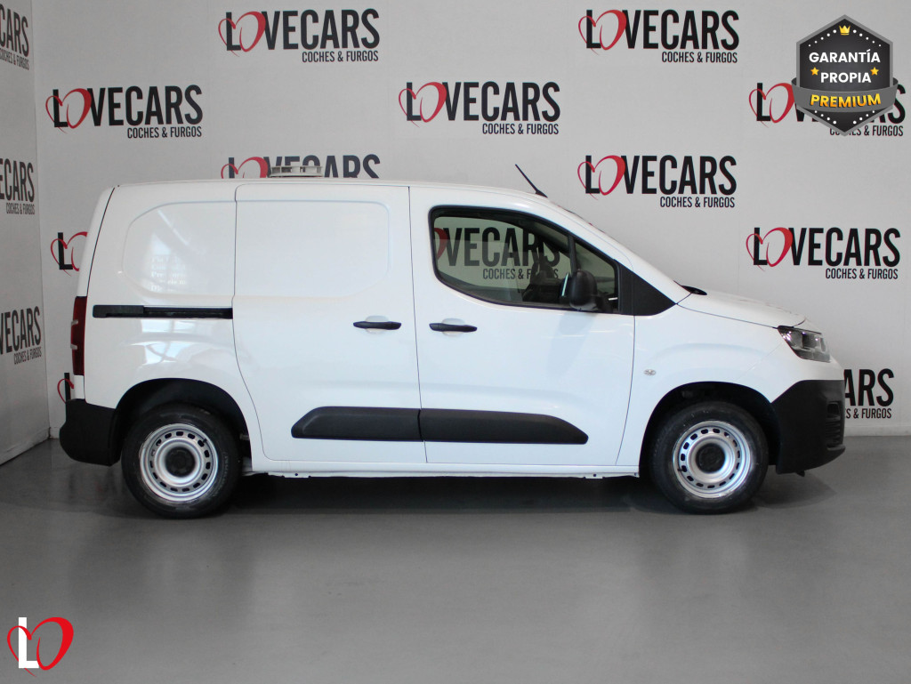 CITROEN BERLINGO BlueHDi 100 CLUB VAN 3 PLAZAS TALLA M de segunda mano