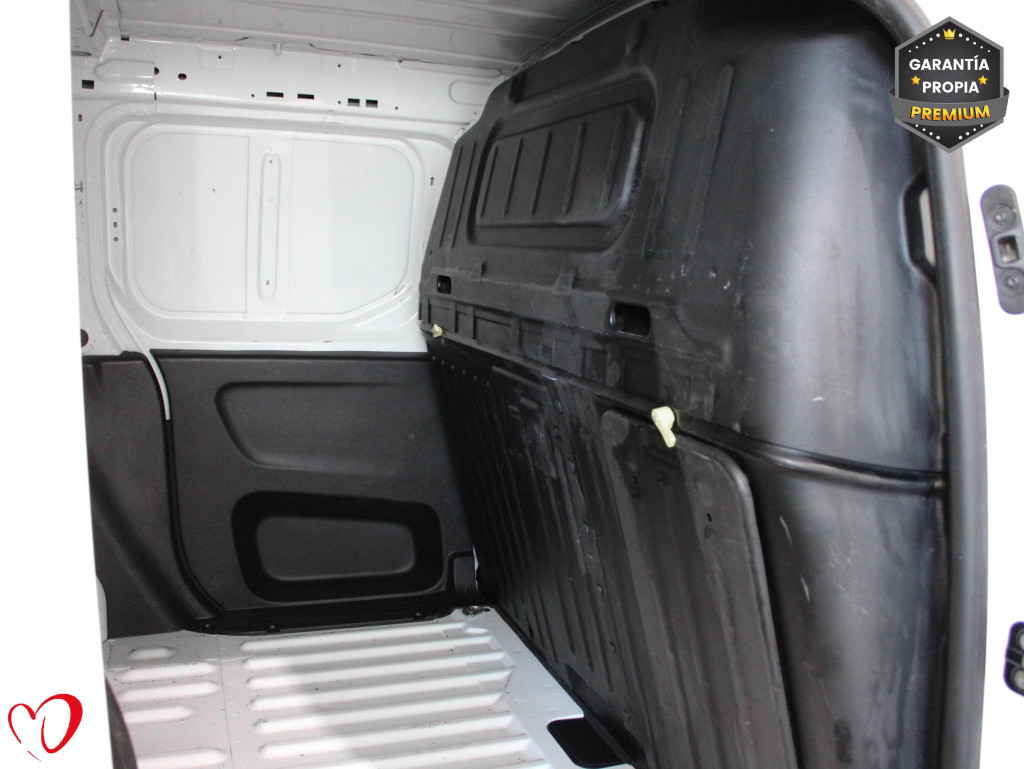 CITROEN BERLINGO BlueHDi 100 CLUB VAN 3 PLAZAS TALLA M de segunda mano