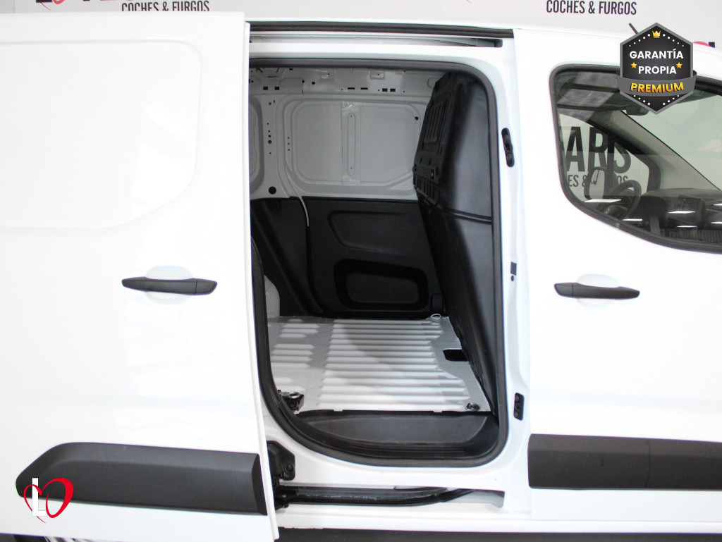 CITROEN BERLINGO BlueHDi 100 S&S TALLA M VAN CONTROL 100 de segunda mano