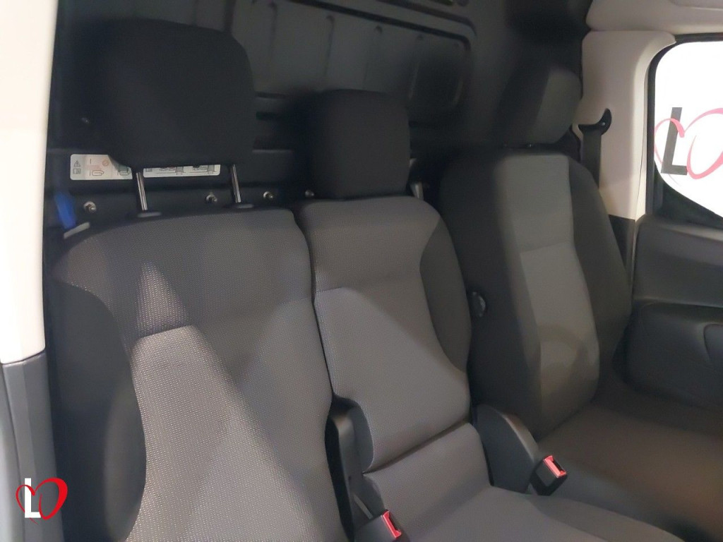 CITROEN BERLINGO BlueHDI FURGÓN CERRADO 3 PLAZAS 6 VEL 100 de segunda mano