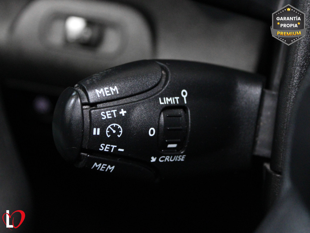 CITROEN BERLINGO BlueHDI FURGÓN COMBI FEEL 100 de segunda mano
