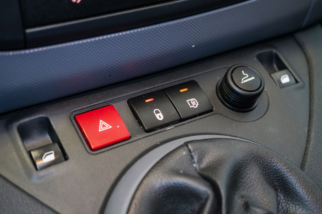 CITROEN BERLINGO BLUEHDI LARGA 3 PLAZAS P/L 100 de segunda mano