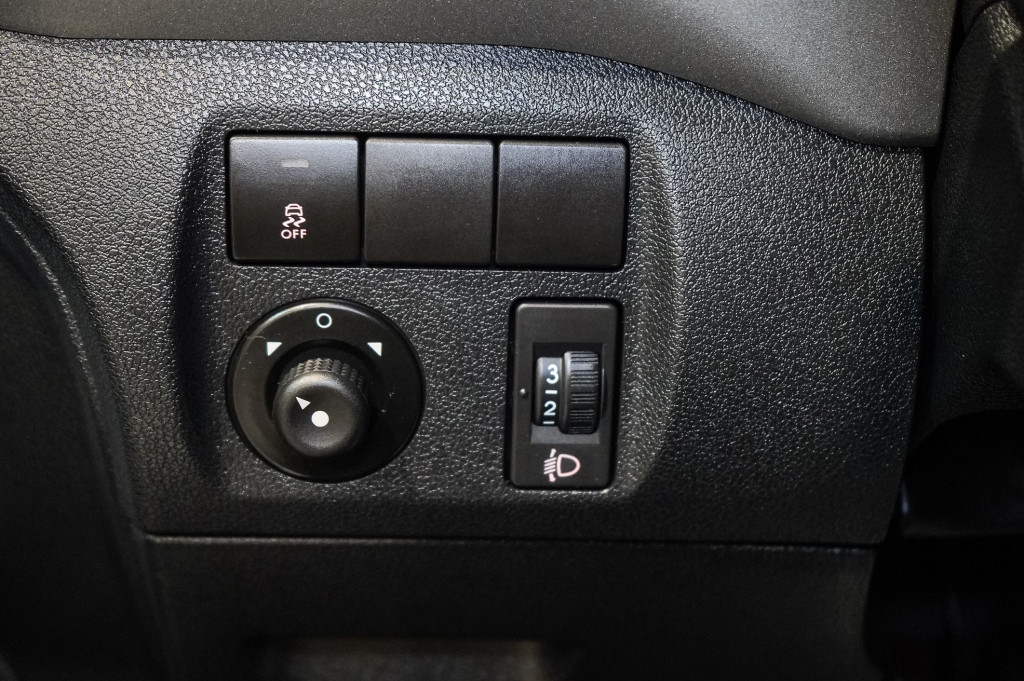 CITROEN BERLINGO BlueHDI LIVE EDITION 100 de segunda mano