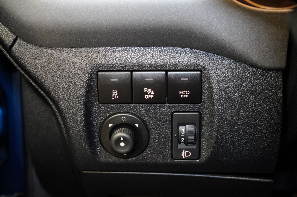 CITROEN BERLINGO BlueHDI MULTISPACE 20 ANIVERSARIO 6 VEL 120 de segunda mano