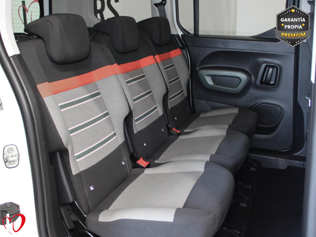 CITROEN BERLINGO BlueHDI S&S SHINE COMBI 6 VEL 130 de segunda mano