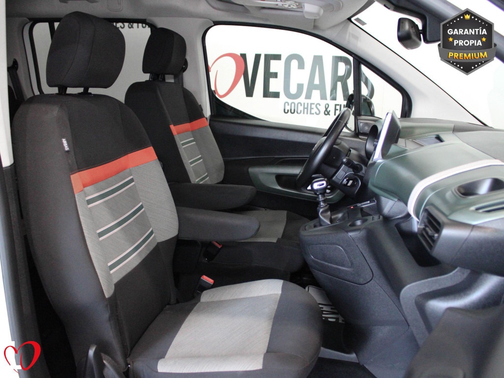CITROEN BERLINGO BlueHDI S&S SHINE COMBI 6 VEL 130 de segunda mano