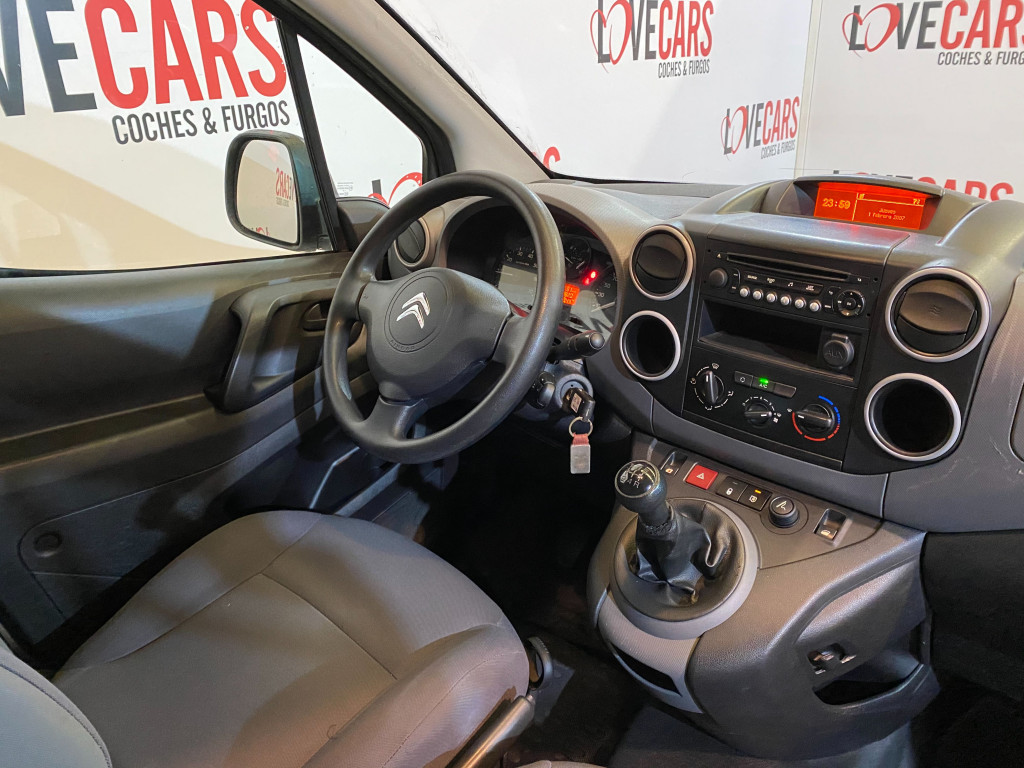 CITROEN BERLINGO HDI FURGON CERRADO 3 PL L2 90 de segunda mano