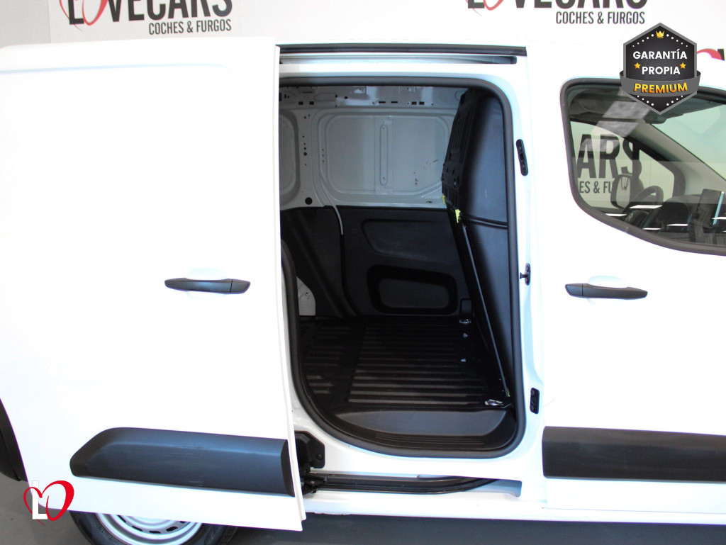 CITROEN BERLINGO VAN TALLA M BlueHDi 100 CLUB 3 PLAZAS de segunda mano
