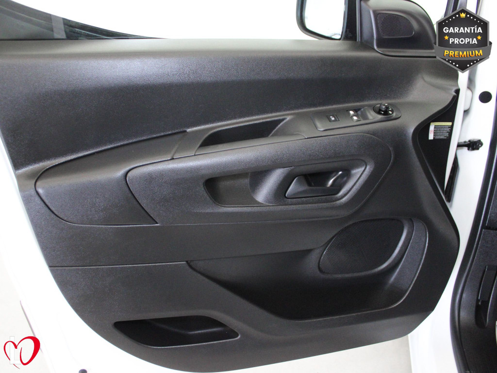 CITROEN BERLINGO VAN TALLA XL BlueHDi 100 S&S CLUB 3 PLAZAS de segunda mano