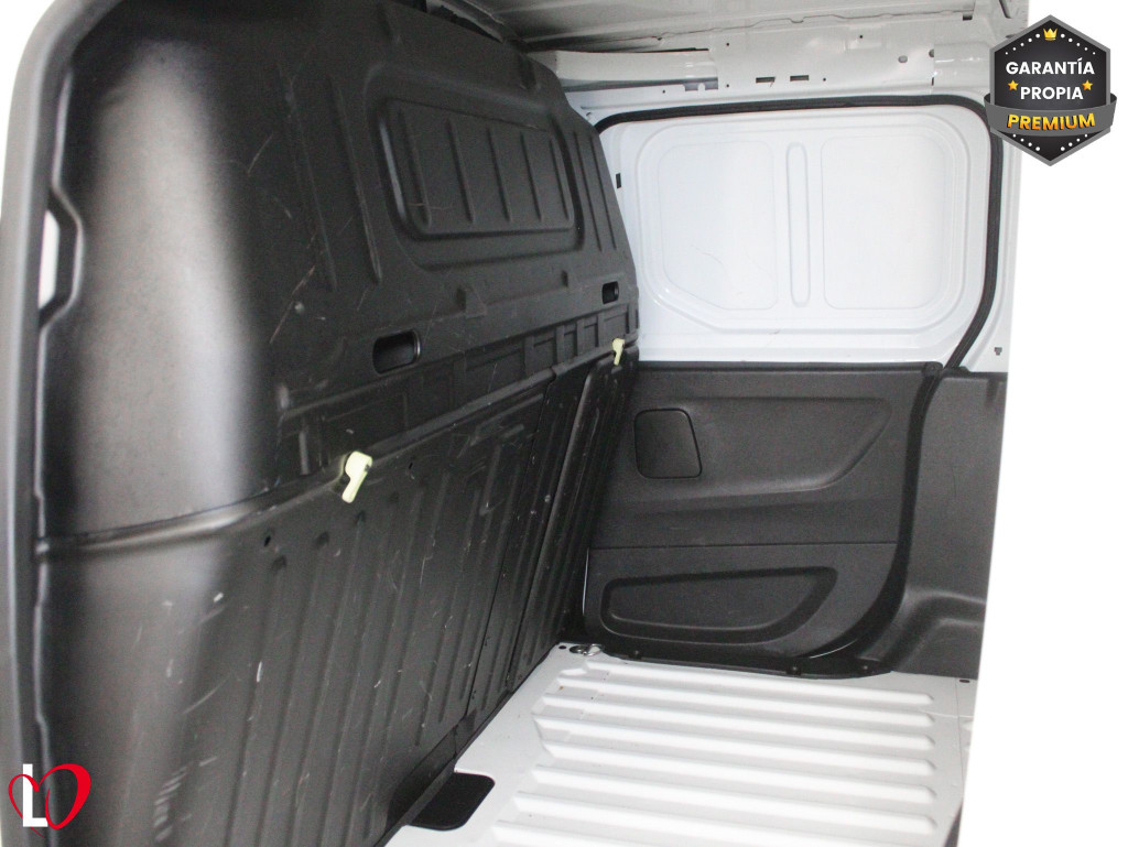 CITROEN BERLINGO VAN TALLA XL BlueHDi 100 S&S CLUB 3 PLAZAS de segunda mano