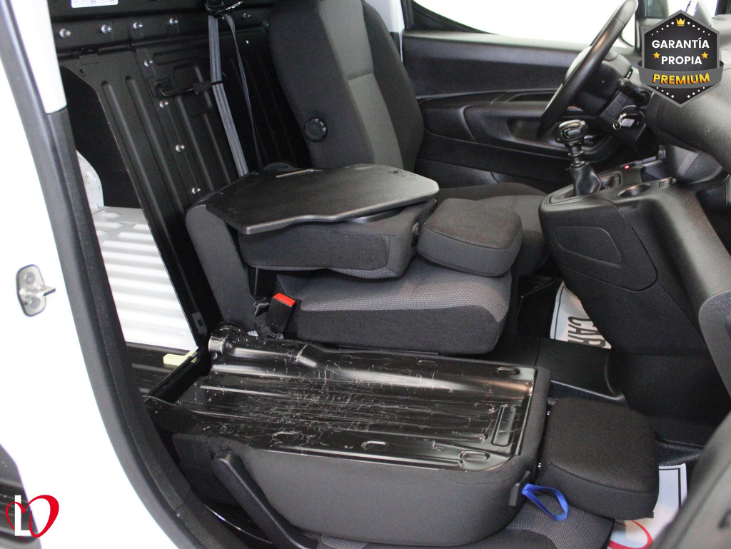 CITROEN BERLINGO VAN TALLA XL BlueHDi 100 S&S CLUB 3 PLAZAS de segunda mano