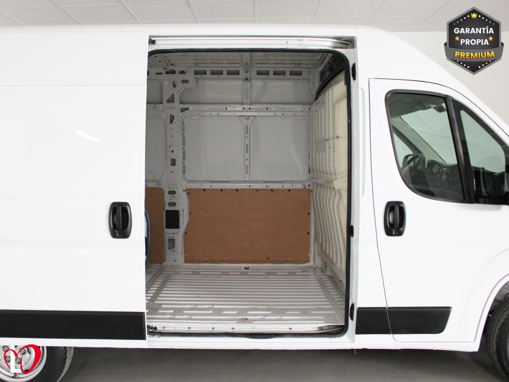 CITROEN JUMPER BlueHDi 120 S&S 6v FURGÓN 33 L2H2 de segunda mano